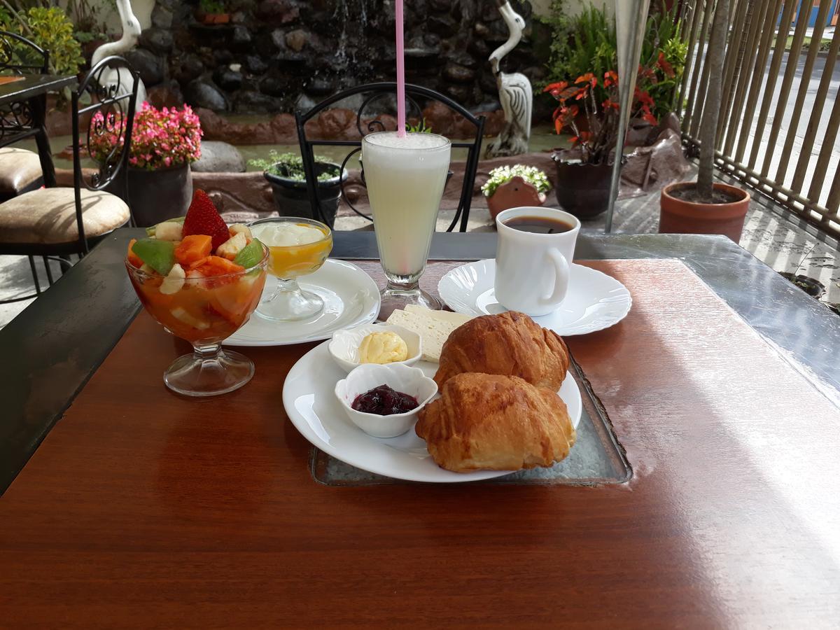 Hotel Golosone Ambato Eksteriør billede